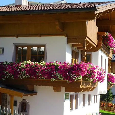 Haus Anna Apartamento Tux