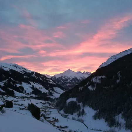 Haus Anna Apartment *